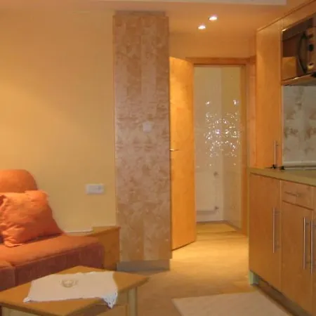 Apartament Alt Moesern Seefeld w Tirolu